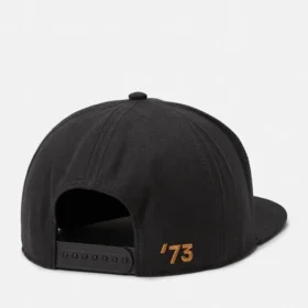 Baseballcap with flat brim