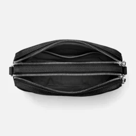 Kameratasche aus genarbtem Leder
