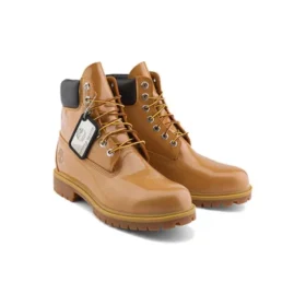 Timberland x Veneda Carter 6-Inch Boot „Weizen Patent Leather“